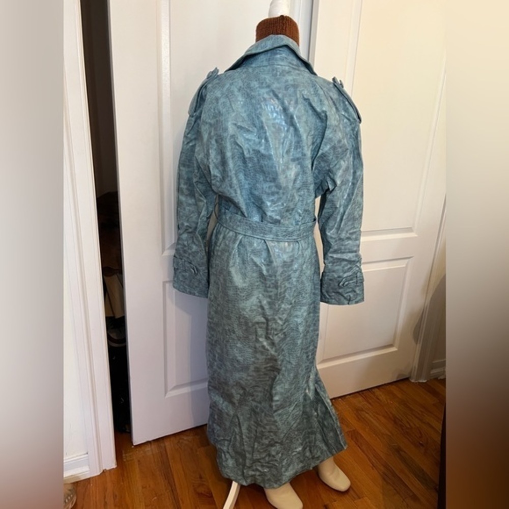 NEW Pretty Little Thing Pale Blue Croc PU Trench Coat | Size 10 - Picture 9 of 12